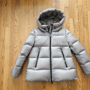 Moncler Serittes Giubbotto Hooded Short Down Jacket Women Size 1